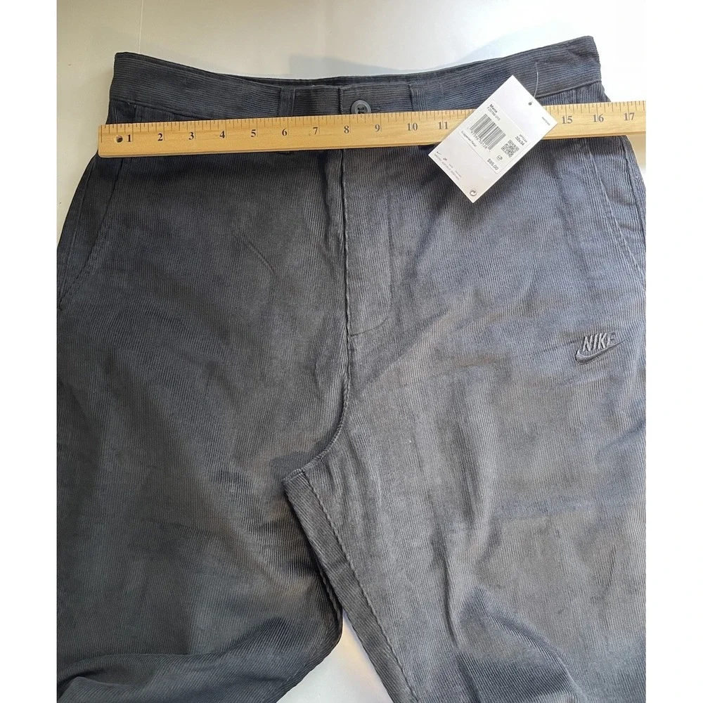 Nike Club Men's Corduroy Chino Pants Size 32X34 NWT $95